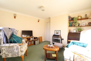 Lounge- click for photo gallery